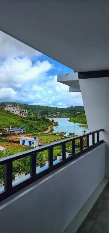 Rock Lake Villa Vagamon Indie