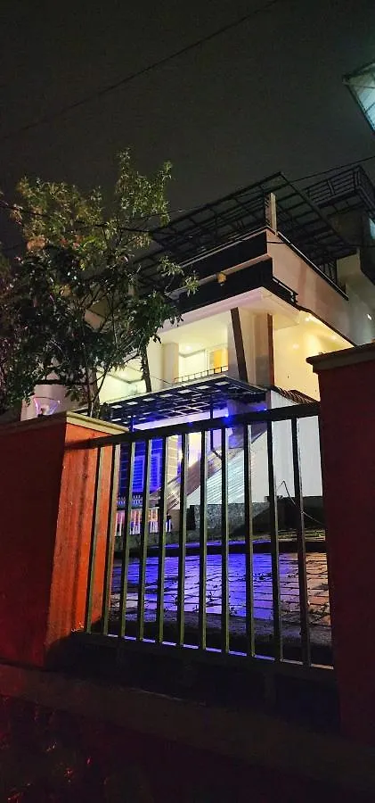 Resort Rock Lake Villa Vagamon
