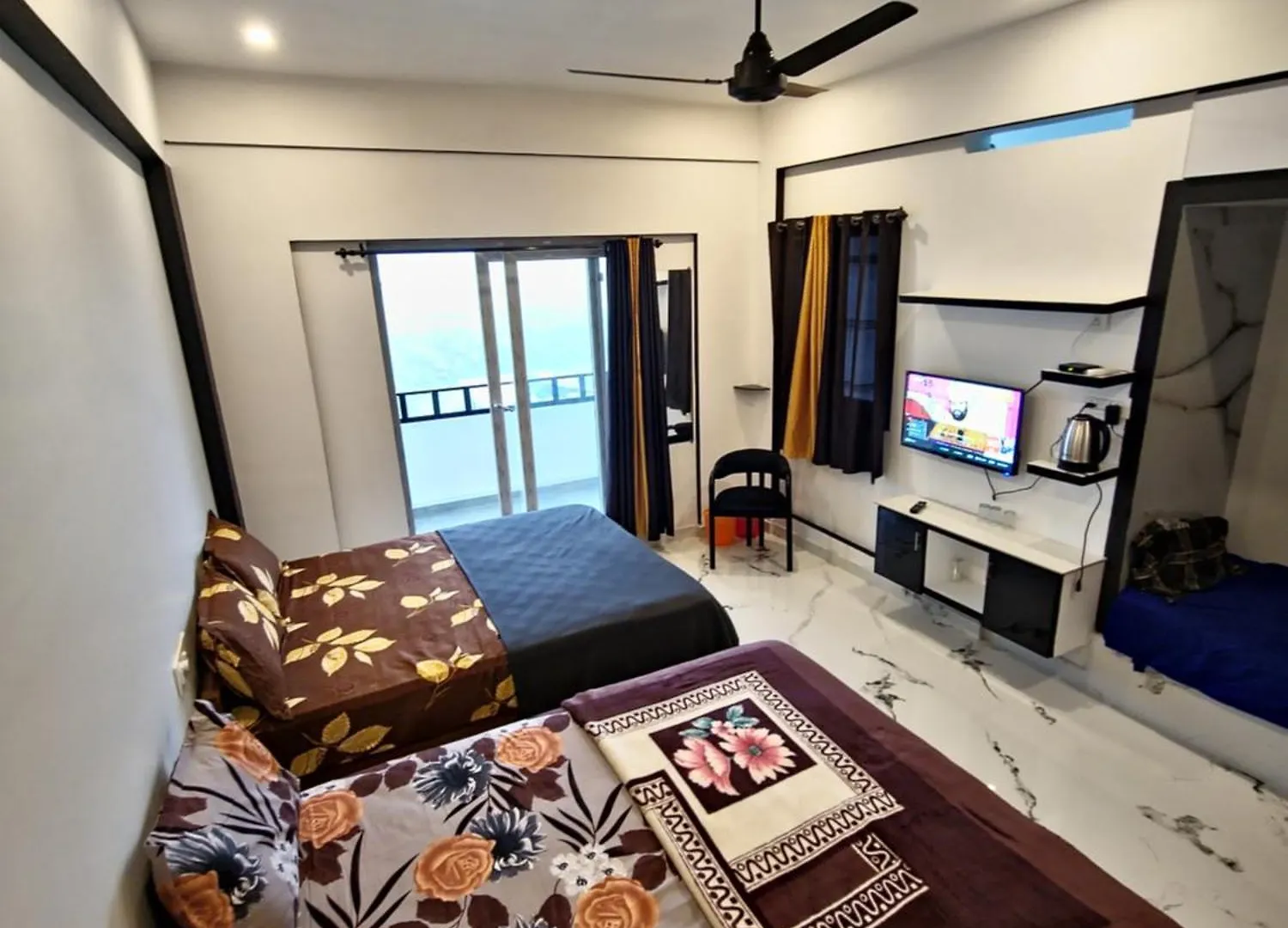 Rock Lake Villa Vagamon Resort
